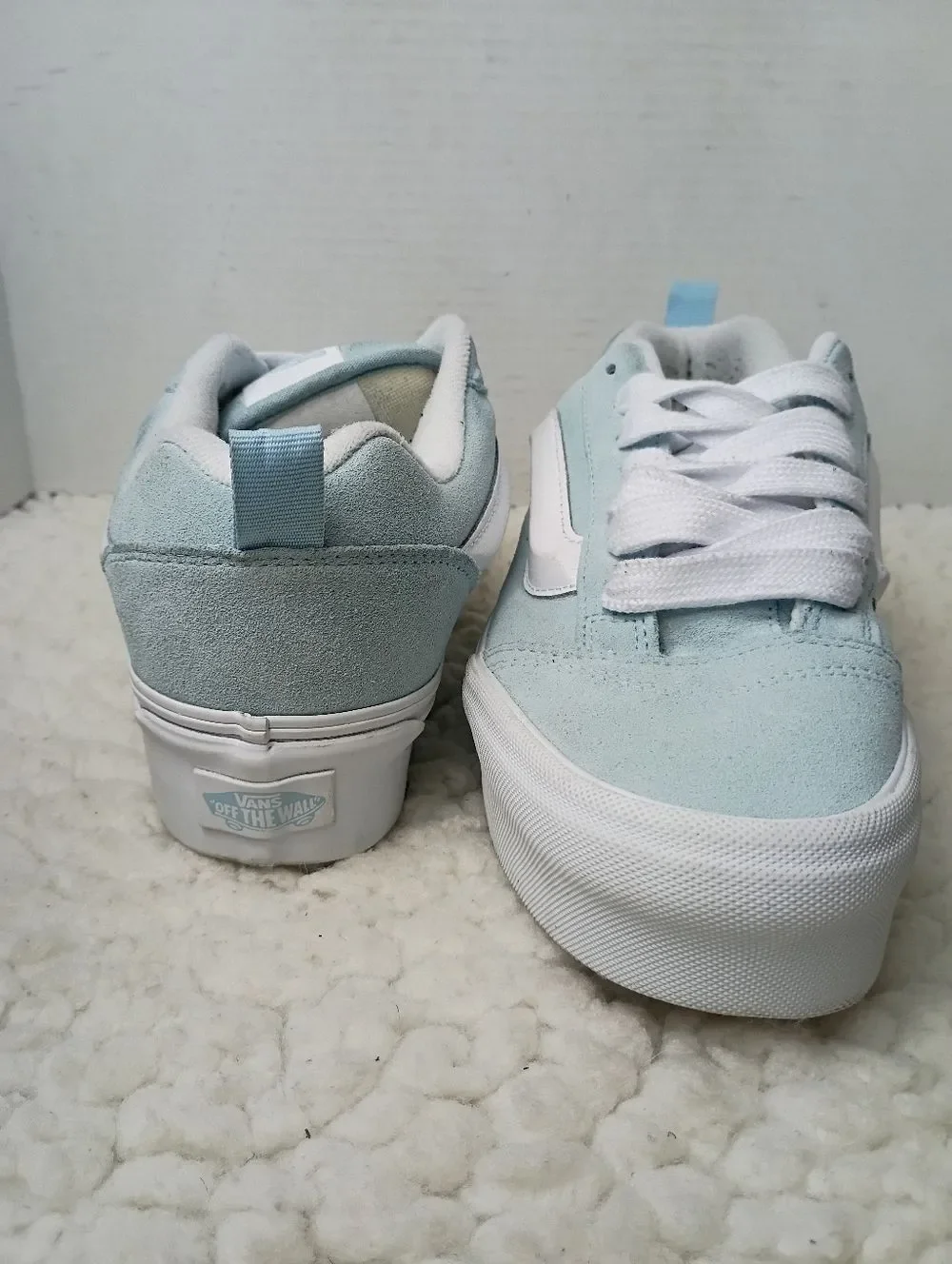 Vans knu stack